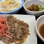 松屋 - 料理写真:迷いに迷って昼松屋　ビールフェアやってました。