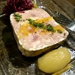 クロッキオ - ②ルスツ豚とフォアグラのテリーヌ