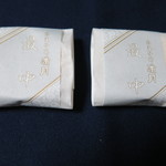 阿闍梨餅本舗 京菓子司 満月 - 2015年04月29日（水）　最中