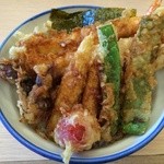 San ten - 国産ホタルイカと海老の初夏天丼690円（税込）