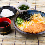 讃岐屋 - とんかつ玉子ぶっかけうどん