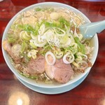 中華そば すずきや - 料理写真:背脂醤油チャーシューワンタン
