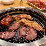 焼肉きんぐ - 料理写真:プレミアムコース（税込み4648円）