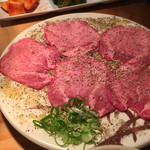 炭火焼肉ホルモン 徳臓 - 2015.5. ネギ牛タン塩