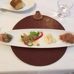 RISTORANTE REGA - 前菜4種 生ハムサラダ、ニョッキゴルゴンゾーラ、バーニャカウダ、鳥のレバーペースト