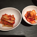 うしごろバンビーナ - キムチとカクテキ