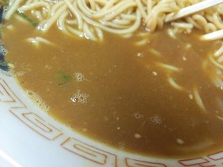 ラーメン専門店 藤原来々軒 - トロ～ンとしたカレースープ