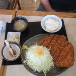 Kodawari Tonkatsu Tayama - スーパージャンボロースかつ定食　2,600円