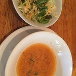 ステーキ＆シーフードレストラン スパイスハウス - クセになるスープ