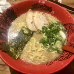 ずんどう屋 - 料理写真:元味ラーメン大盛り 塩味860-