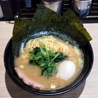 横濱家系ラーメン 海老名家_0