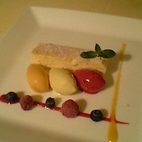 クイーン・アリス 横浜店 - 