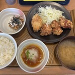 から好し - 料理写真:全貌　味噌汁はインスタントですね、これ