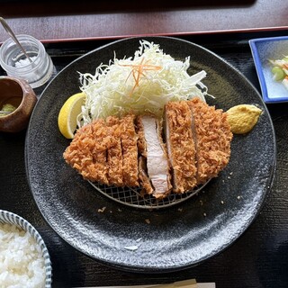 とんかつぼたん_0