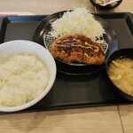 松のや - 料理写真:ロースカツ定食