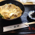 豊福 - カツ丼平時700円。