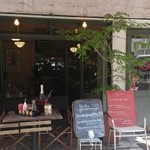 BISTRO POISSON ROUGE - 