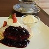 Leaf Tea Cafe HIKARI 六甲店