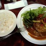 モズライトカフェ - 豚肉のポークチャップランチ☆ドリンク&スープ付850円