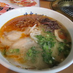 山小屋 - ピリ辛肉みそラーメン７７０円、見た目は担々麺に近いかな？
