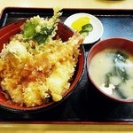 Mame - 天丼 900円(8%込)…みそ汁香物付