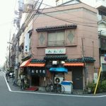 わかな - 典型的な昭和３０年代初頭の建物。