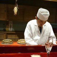 草喰 なかひがし - 大将のド真ん前