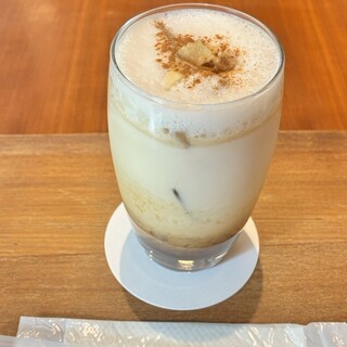 ホワイトグラスコーヒー_1