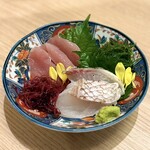 ミエノカクレガ - ・刺し盛り(マグロ、真鯛)