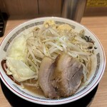 ラーメン豚山 - 料理写真:小ラーメンのニンニクマシマシ