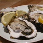 森の机 - 生牡蠣