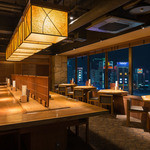 旅籠茶家 かやかや - 金山の夜景を眼下に眺める窓側席