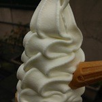 平野屋 - ソフトクリーム（税込210円)