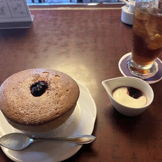 六盛 スフレ・カフェコーナー茶庭_0