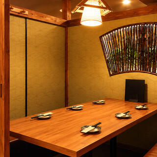 全席個室居酒屋 国産和牛肉寿司と海鮮 とろけ酒場_2