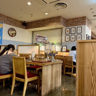 喫茶店 ピノキオ_2