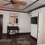 The Kahala Hotel & Resorts - やたら広い次の間