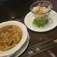 雅苑酒家 本店 - ランチ前菜のエビマヨ＆スープはフカヒレに変更＾＾