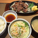 Yayoi Ken - カットステーキ定食890円(2015.05)