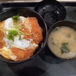 松のや - 料理写真:カツ丼