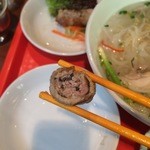 ベトナムちゃん - 揚げ春巻き断面。