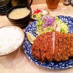 特上ロースかつ定食