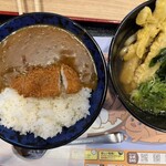 資さんうどん - 料理写真: