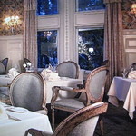 MANSION DINING - 