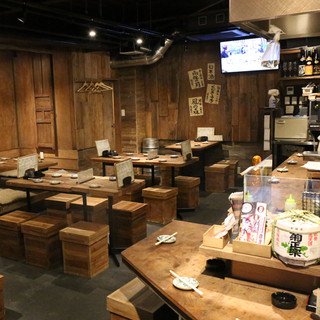 懐かしみのある居心地の良い店内♪