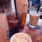 THE GREAT BURGER - ゼロコーラ＆ｺｰﾙｽﾛｰｻﾗﾀﾞ♪