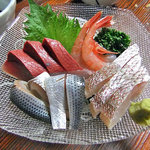 よし半 - 刺し盛り