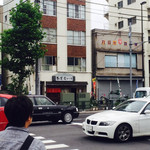 蕎麦処　玉川屋 - 大通りに面して分かりやすいです