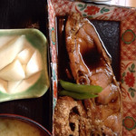 魚吉 - めぬけだい定食1000円