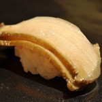 寿しの吉乃 - 蒸し鮑（塩）